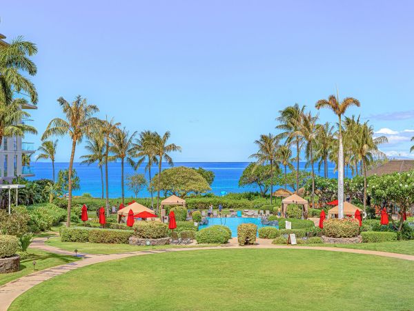 Luxury Maui Beachfront Rentals 2-Bedroom Vacation Rental in Kaanapali