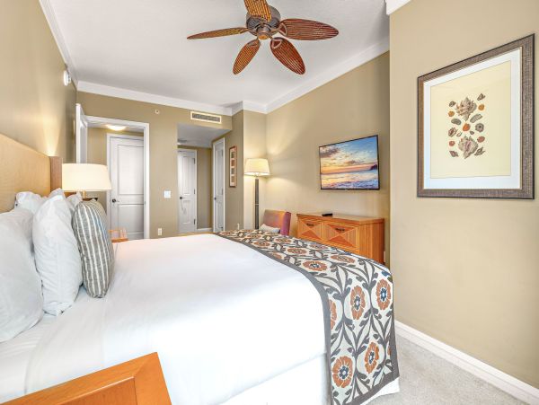 Luxury Maui Beachfront Rentals 2-Bedroom Vacation Rental in Kaanapali