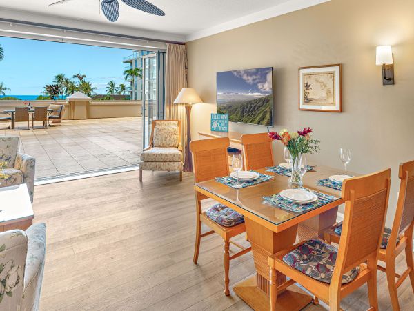 Luxury Maui Beachfront Rentals 2-Bedroom Vacation Rental in Kaanapali