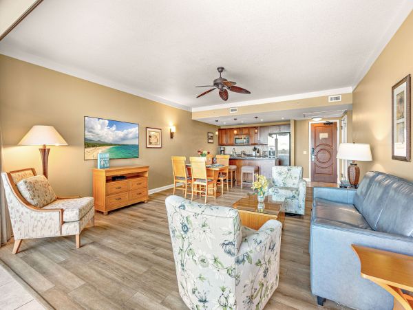 Luxury Maui Beachfront Rentals 2-Bedroom Vacation Rental in Kaanapali