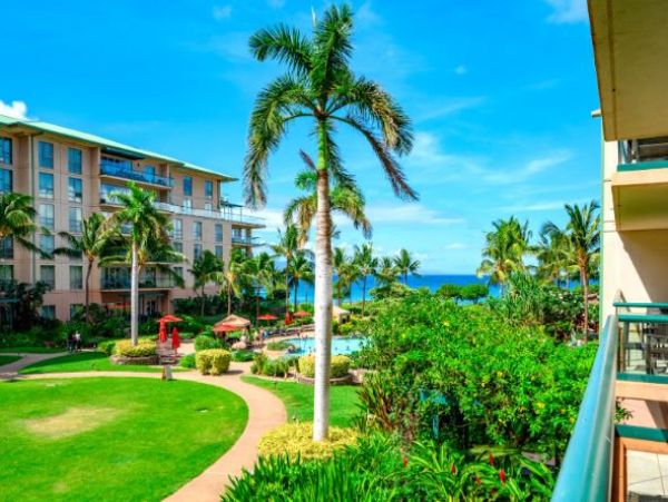 Posh Interior Incredible Grounds Kaanapali Best Rentals