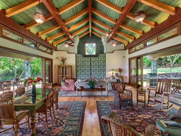 Luxury Vacation Rental with Panoramic Ocean Views