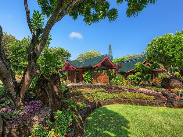 Luxury Vacation Rental with Panoramic Ocean Views