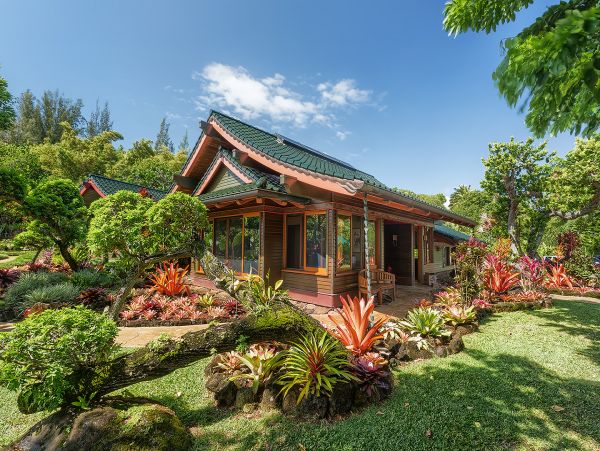 Luxury Vacation Rental with Panoramic Ocean Views