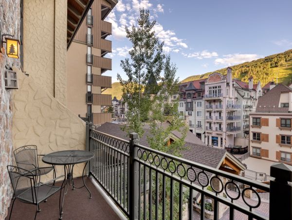 Vail Luxury Condo in Lionshead Village - Walk to Eagle Bahn Gondola