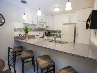 Breakfast Counter with Seating