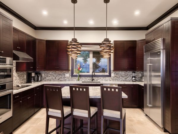 Lahaina Luxury Vacation Villa with Pacific Views