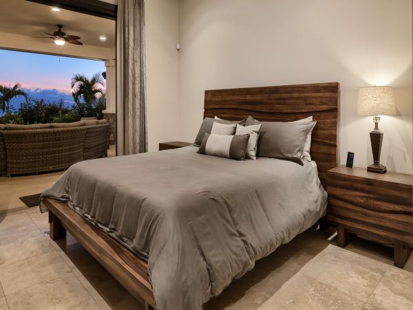 Lahaina Luxury Vacation Villa with Pacific Views