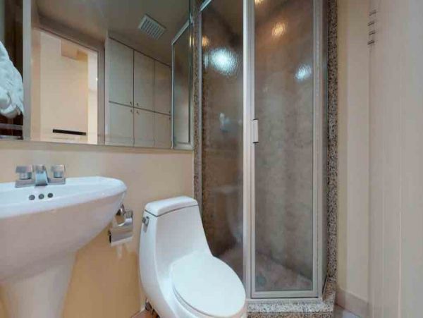 Three Bedroom Plus a Loft Rental with Four Bathrooms