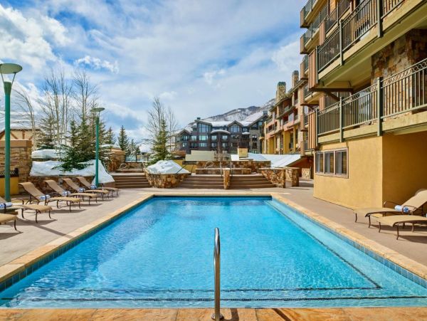 Three Bedroom Plus a Loft Rental with Four Bathrooms
