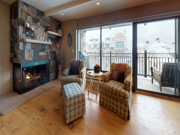 Two Bedroom Vail Ski Vacation Condo 150 Yards to the Gondola
