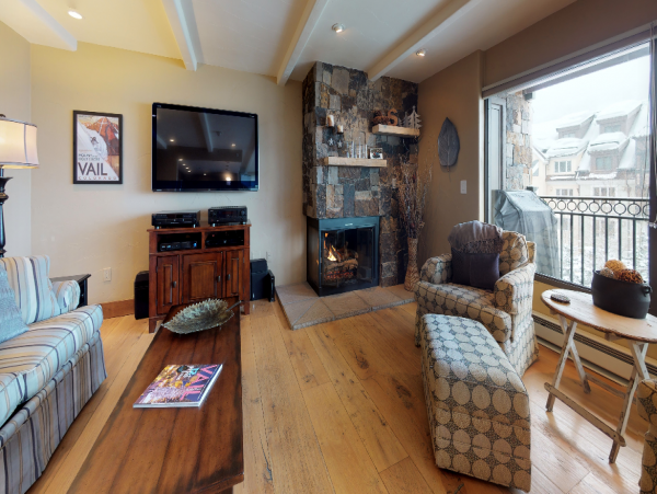 Two Bedroom Vail Ski Vacation Condo 150 Yards to the Gondola