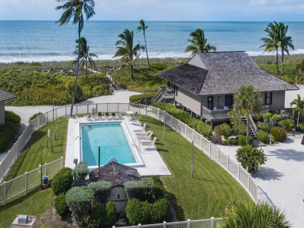 Captiva 4 Bedroom Rental +Loft and Wonderful Views of Gulf