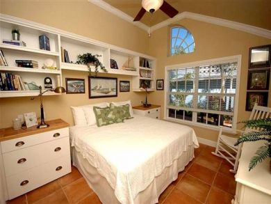 Charming Holmes Beach Villa