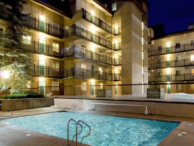 Vail condo rental close to Gondola