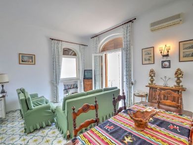 Private Positano 3 bedroom villa with private terrace