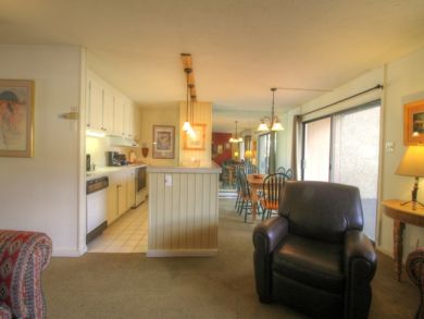 Great Value Lionshead 2 Bedroom Mountain View Condo Sleeps 6 Great Value Lionshead 2 Bedroom Mountain View Condo Sleeps 6