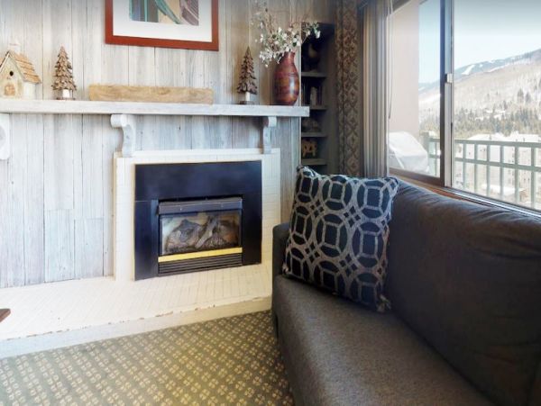 Three Bedroom + Loft Condo with Mountain & Village Views