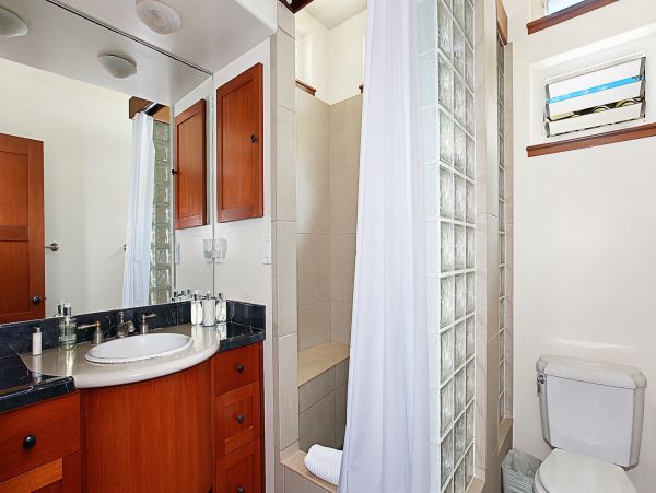 Poipu Three Bedroom Luxury Rental Overlooking the Beach!