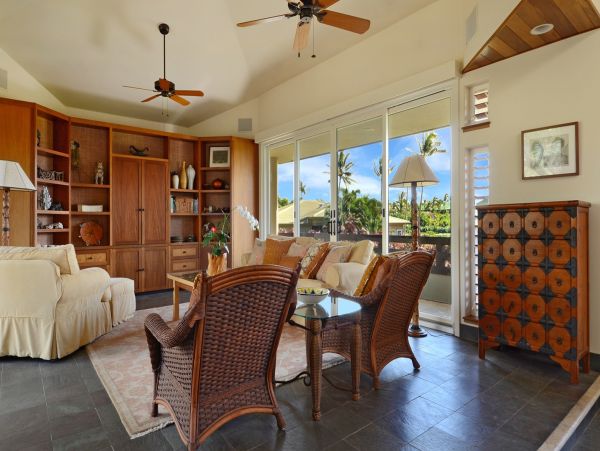 Poipu Three Bedroom Luxury Rental Overlooking the Beach!