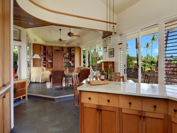 Poipu Three Bedroom Luxury Rental Overlooking the Beach!
