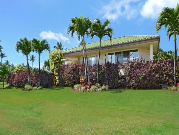Poipu Three Bedroom Luxury Rental Overlooking the Beach!