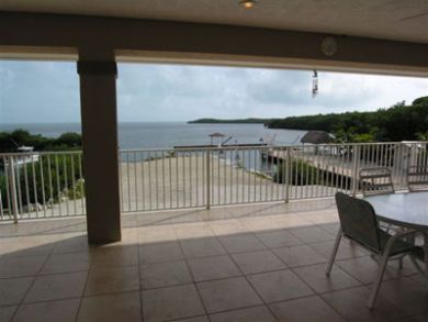 Florida Key 3 bedroom Gulf front home with dock