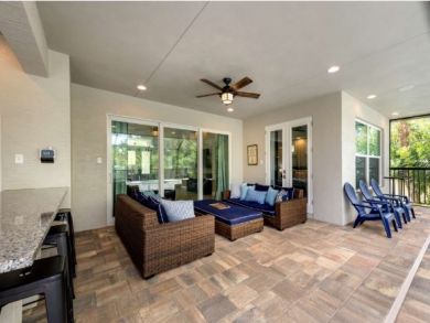 Fantastic 5 Bedroom Vacation Home that Sleeps 12 Guests.