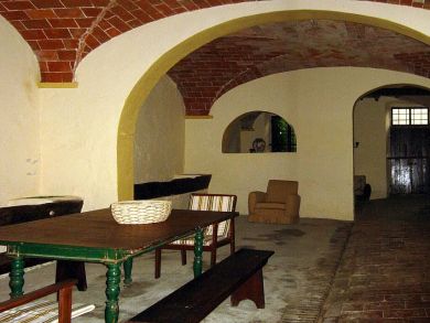 Ancient stone Tuscany country home that sleeps six - additional view, photo 3