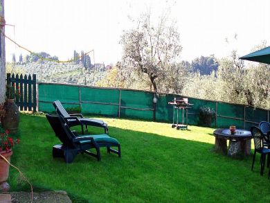 Ancient stone Tuscany country home that sleeps six - additional view, photo 5