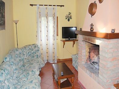 2 bedroom apartment in Tuscany