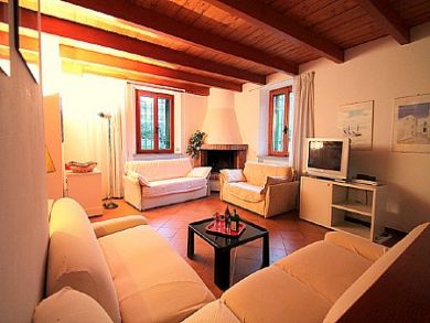 Villa sleeping 6 people in Tuscany, Italy