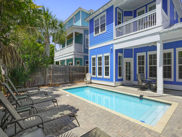 Five Bedroom Vacation Rental in Frangista Beach
