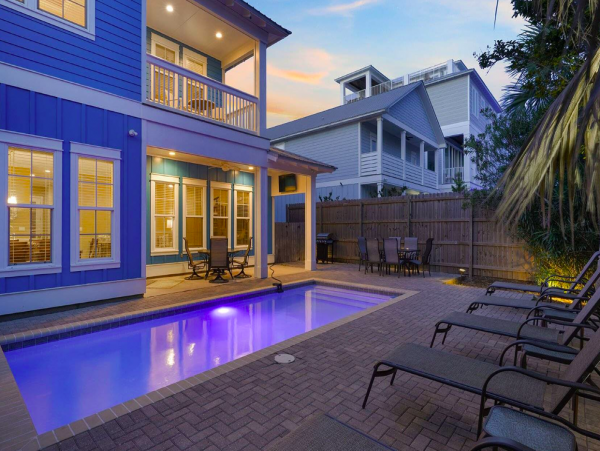 Five Bedroom Vacation Rental in Frangista Beach