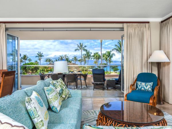 2 Bedroom Luxury Living Stunning Interior & Views
