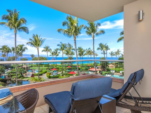 2 Bedroom Luxury Living Stunning Interior & Views