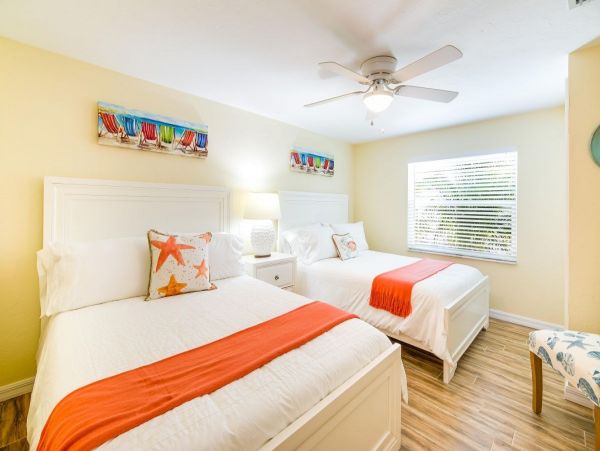 Siesta Key 3 Bedroom 3 Bathroom Home Sleeps 10 Private Pool