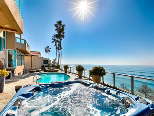 La Jolla Oceanfront Home: Pool, Hot Tub & Rooftop Tennis