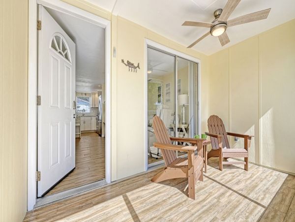 Luxury Duplex in Siesta Key with 3 Bedrooms and Private Pool - Walk to beach