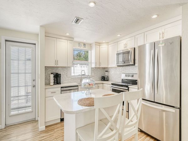 Luxury Duplex in Siesta Key with 3 Bedrooms and Private Pool - Walk to beach
