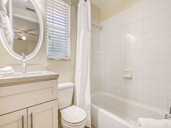 Luxury Duplex in Siesta Key with 3 Bedrooms and Private Pool - Walk to beach