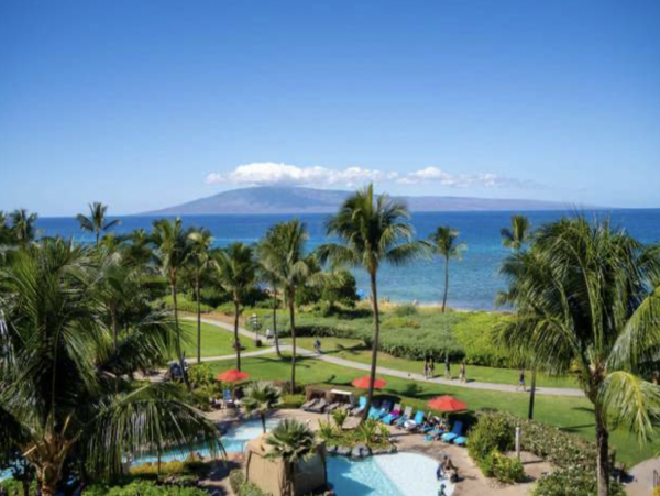 Stunning Mountain View From this Magnificent Mountain View Maui Retreat