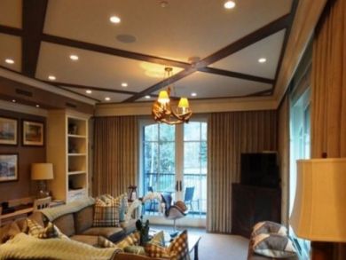 Luxury Vail Three Bedroom Upscale Condo Mountain View Deck