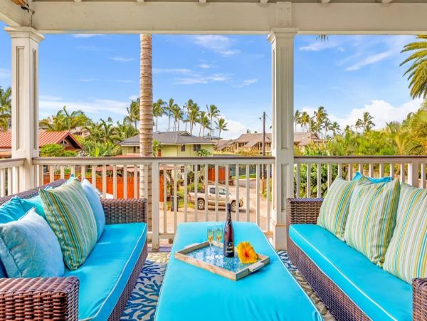 Four Bedroom Beautiful Island Retreat Walk to Beach in Poipu