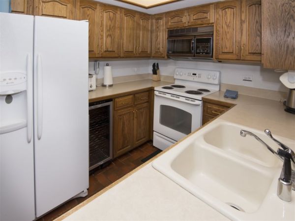 Walk to Lift 2 Bedroom Value Vacation Condo in Vail