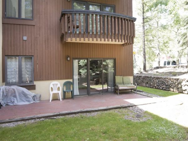 Walk to Lift 2 Bedroom Value Vacation Condo in Vail