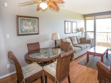 Dining Table & Chairs