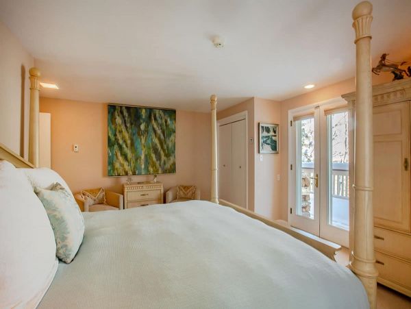 Walk to Lift from this Vail Rental