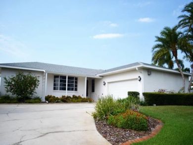4 bedroom home with pool on the water at Isle of Palms