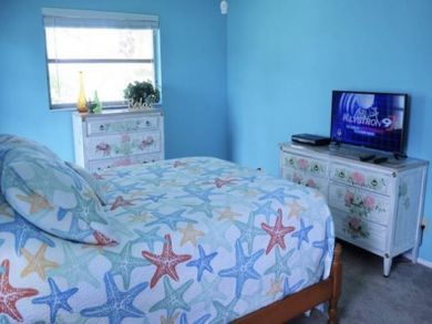 4 bedroom home with pool on the water at Isle of Palms